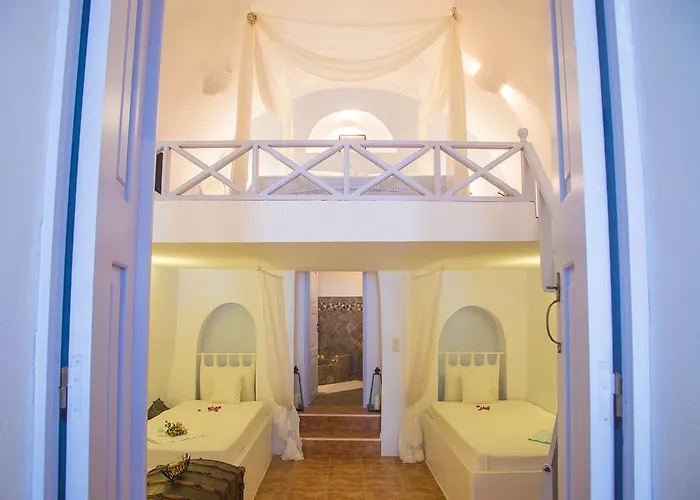 Lydia Luxury * Karterados (Santorini)