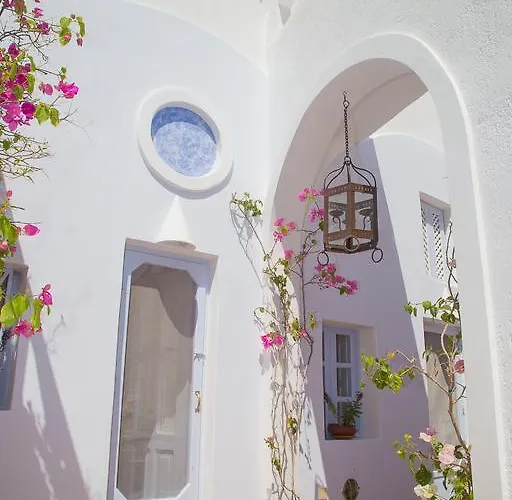 Lydia Luxury Villa Karterados (Santorini)