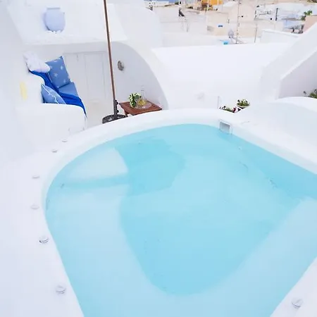 Villa Lydia Luxury Karterados (Santorini)